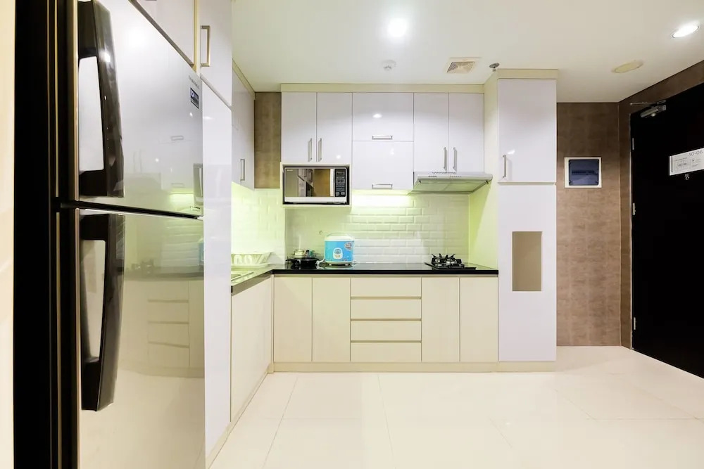 2Br Broad Lexington Residence Near Pondok Indah