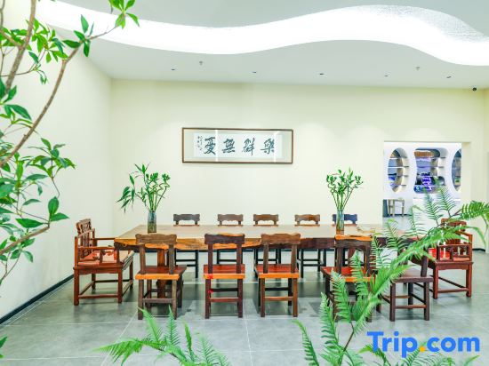 Linhai Tianshang Renjian Hotel