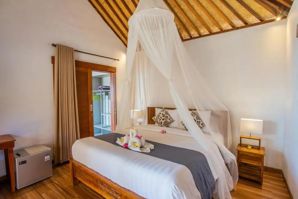Nusa Veranda Sunset Villas & Restaurant