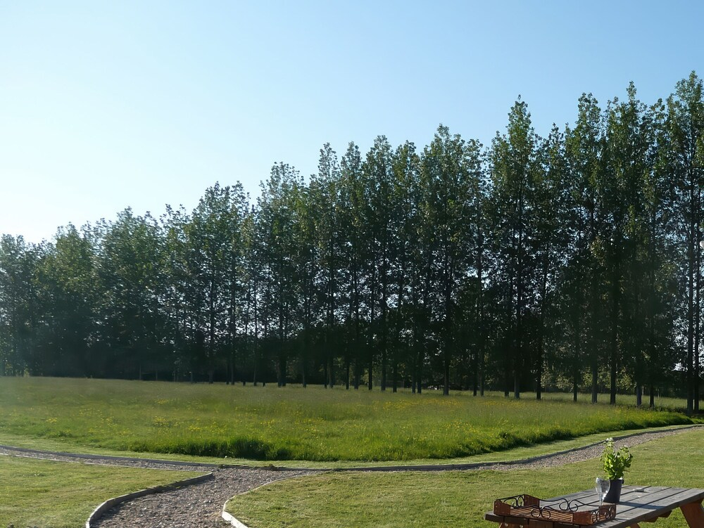 Russet Lodge