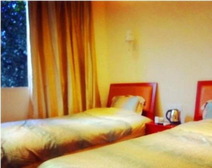 Jixiang Business Hotel