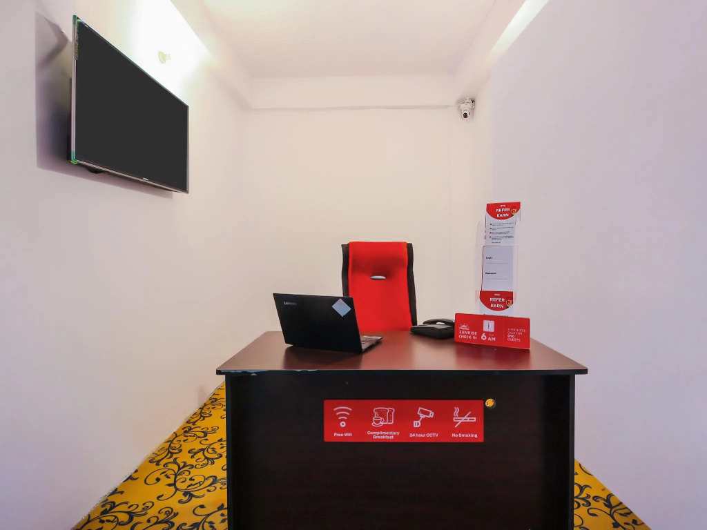 OYO 17168 Hz Lodge