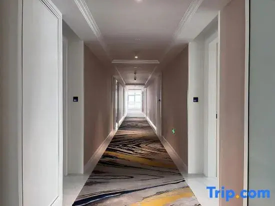 Vienna International Hotel (Chongqing Fengjie Wanda Plaza Branch