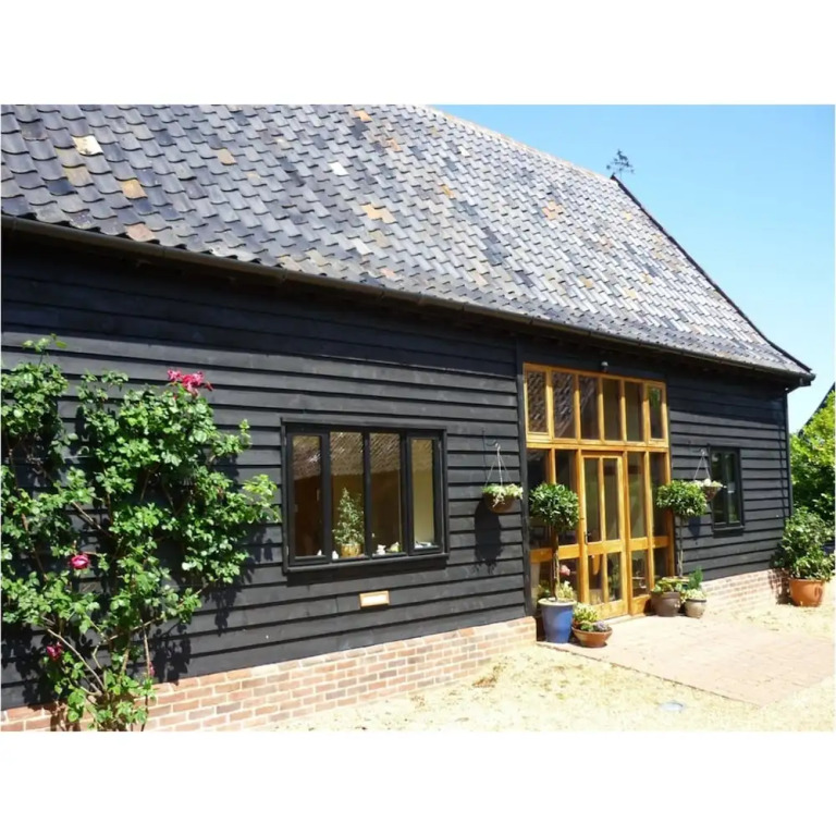 Oak Farm Barn