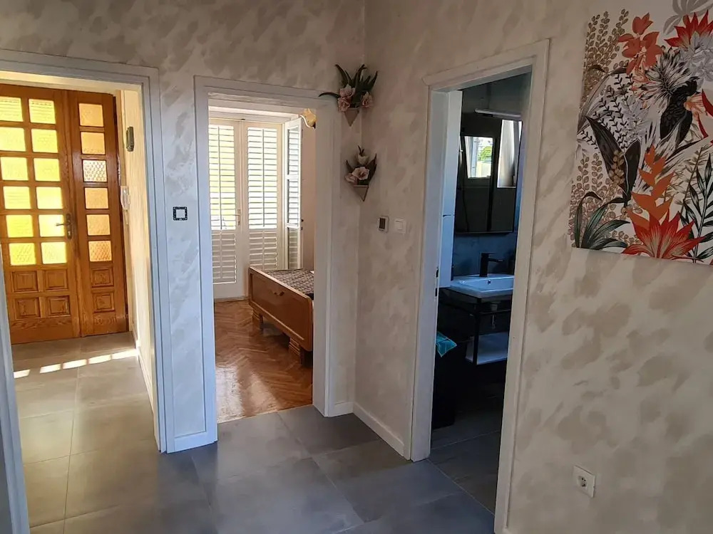 Apartment Solvit - Three Bedroom Apartment With Terrace