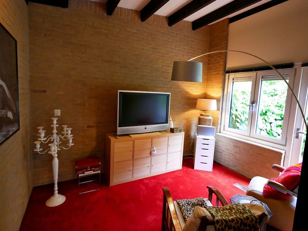 Beautiful Holiday Home in With Terrace, Garden and Barbecue