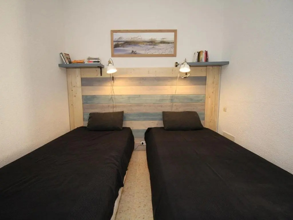 Appartement Balaruc-les-Bains, 1 pièce, 2 personnes - FR-1-553-128