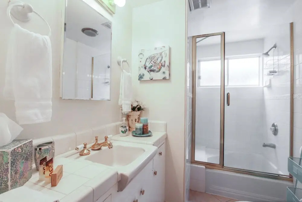 114 Onyx Avenue Townhouse 3 Bedrooms 2 Bathrooms Townhouse