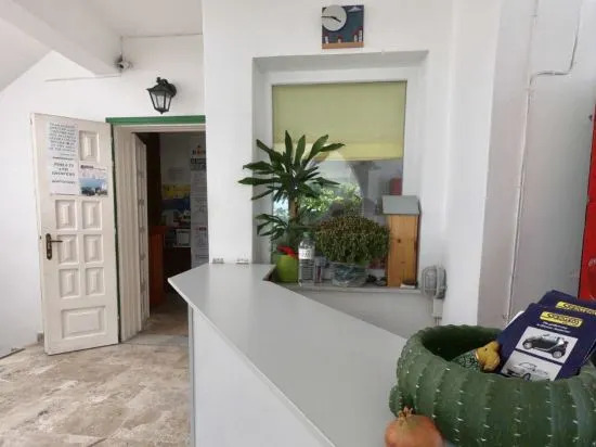 Fira Backpackers Place