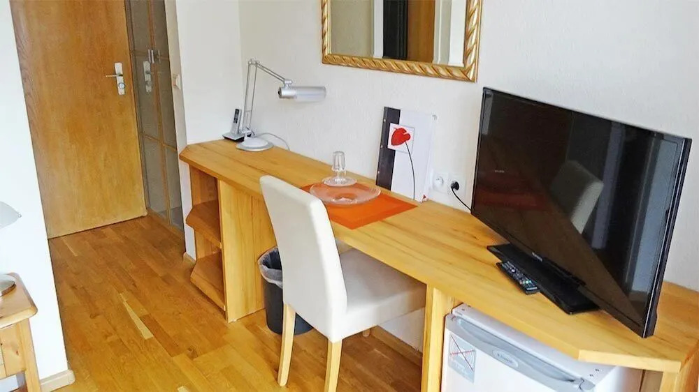 Casa Cristina- Kurpension Und Appartements