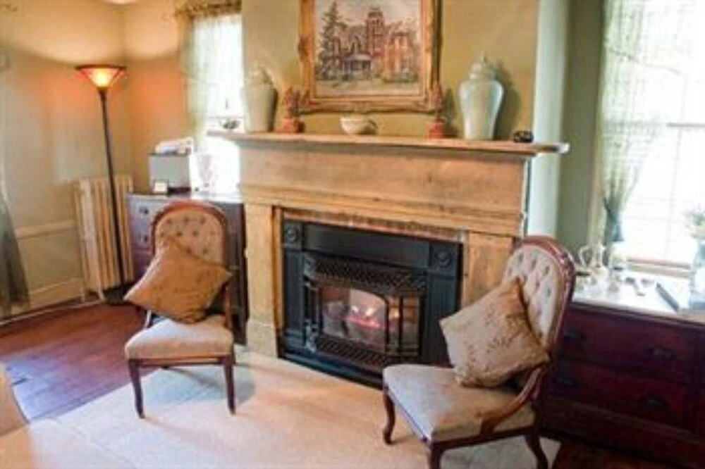 The Red Hook Country Inn