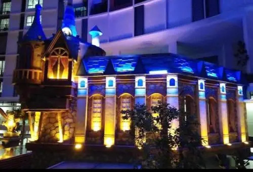 25th floor Izz guest house