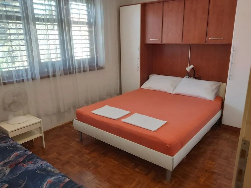 Apartments Vesna