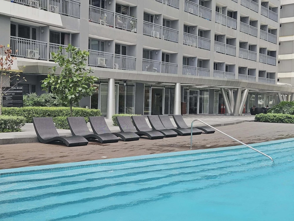 Casa Rogelio at Fame Residences Tower 4