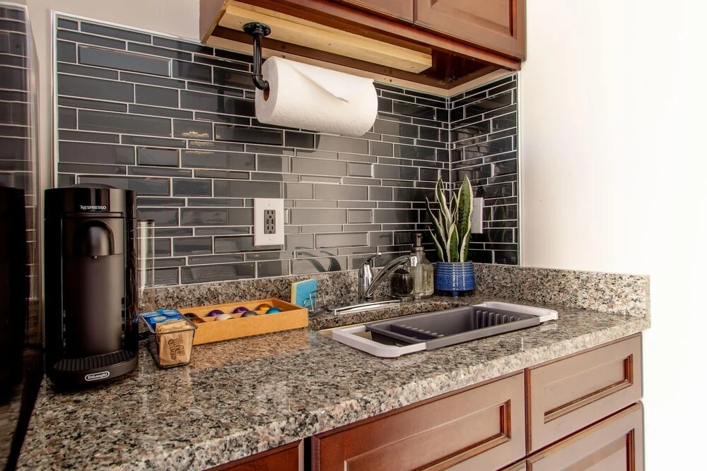 Little Penthouse in Little Italy Near Inner Harbor