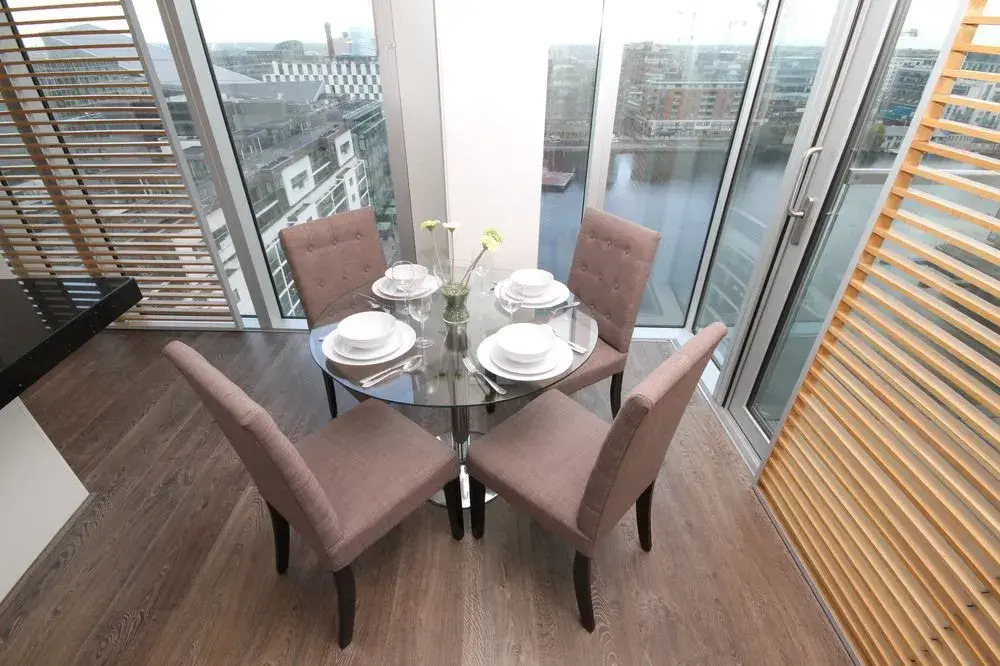 Pearse Street Luxury Sleep 6