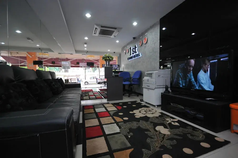 1ST Centro Hotel