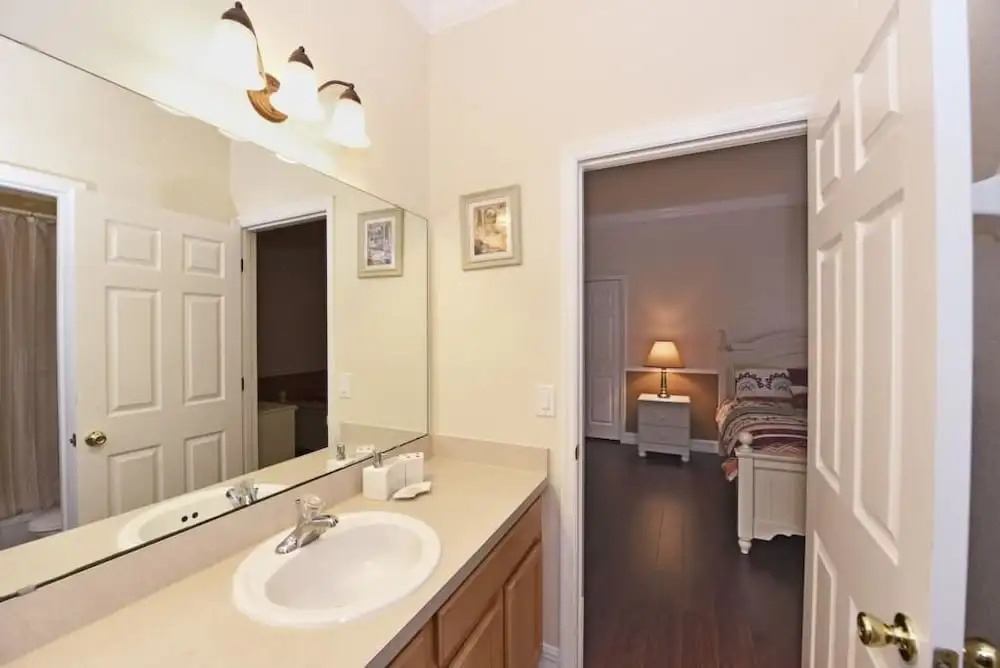 16805 High Grove House 4 Bedroom by Florida Star