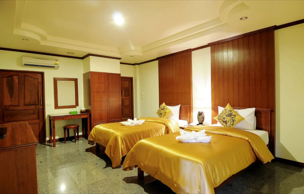 Busyarin Hotel