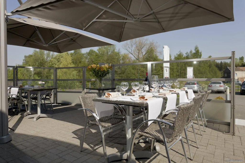 Ibis Styles Charleroi Airport Aero 44