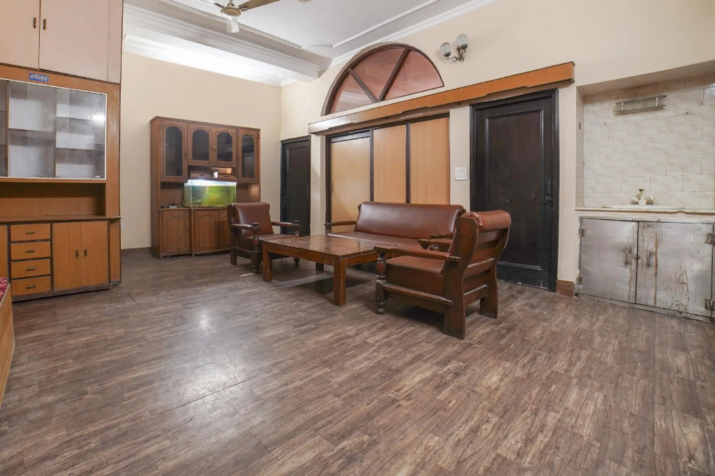 OYO Flagship 75529 Gk Villas
