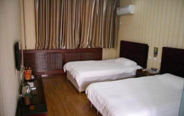 Star Light Inn