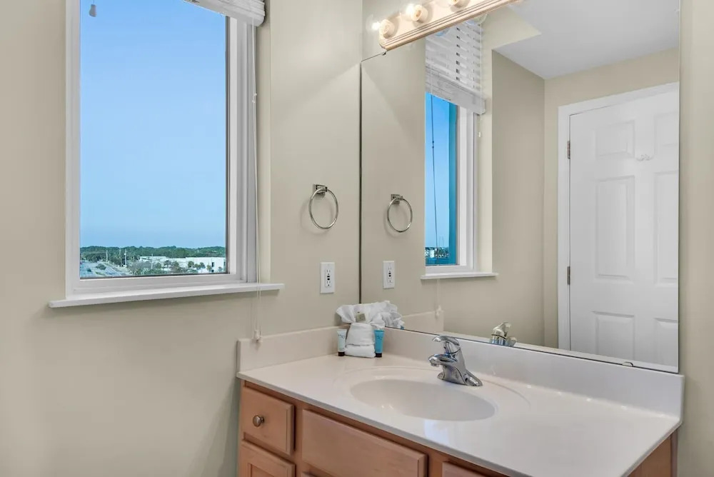 Silver Beach Towers 1205 East