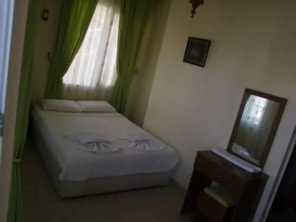 Besik Hotel
