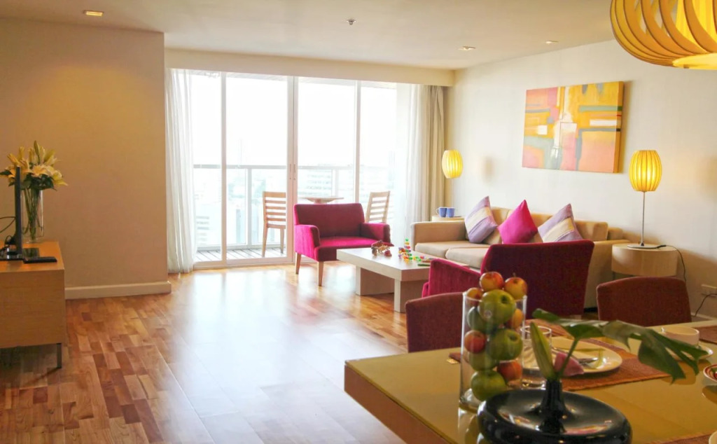Urbana Langsuan Hotel
