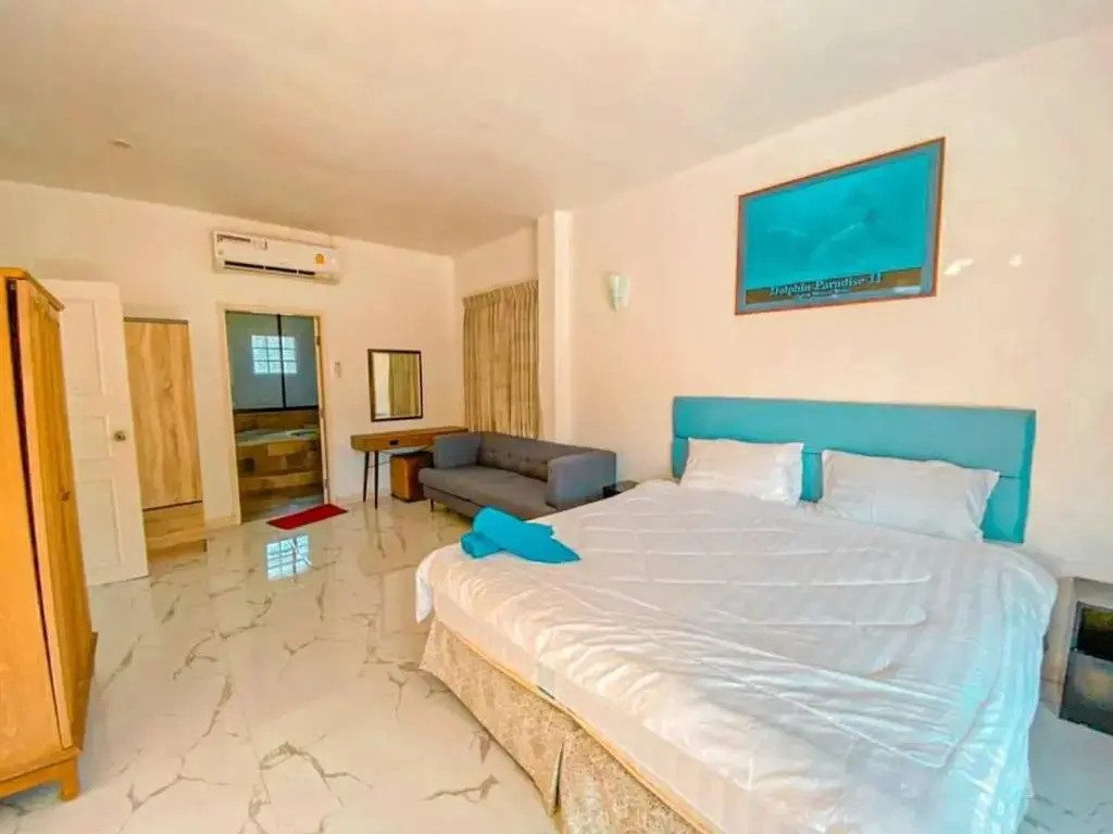 Baan Golden Pool Villa