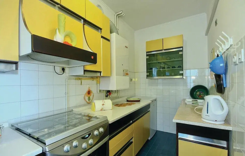 Amazing Apartment in Savudrija With 1 Bedrooms