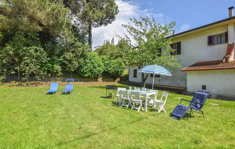Awesome Home In Capezzano Pianore