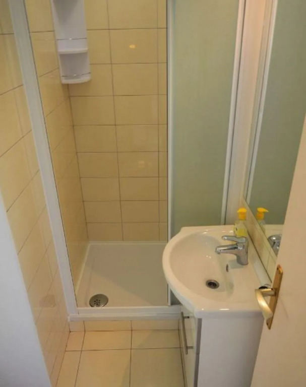 Remarkable 1-bed Apartment in Marina