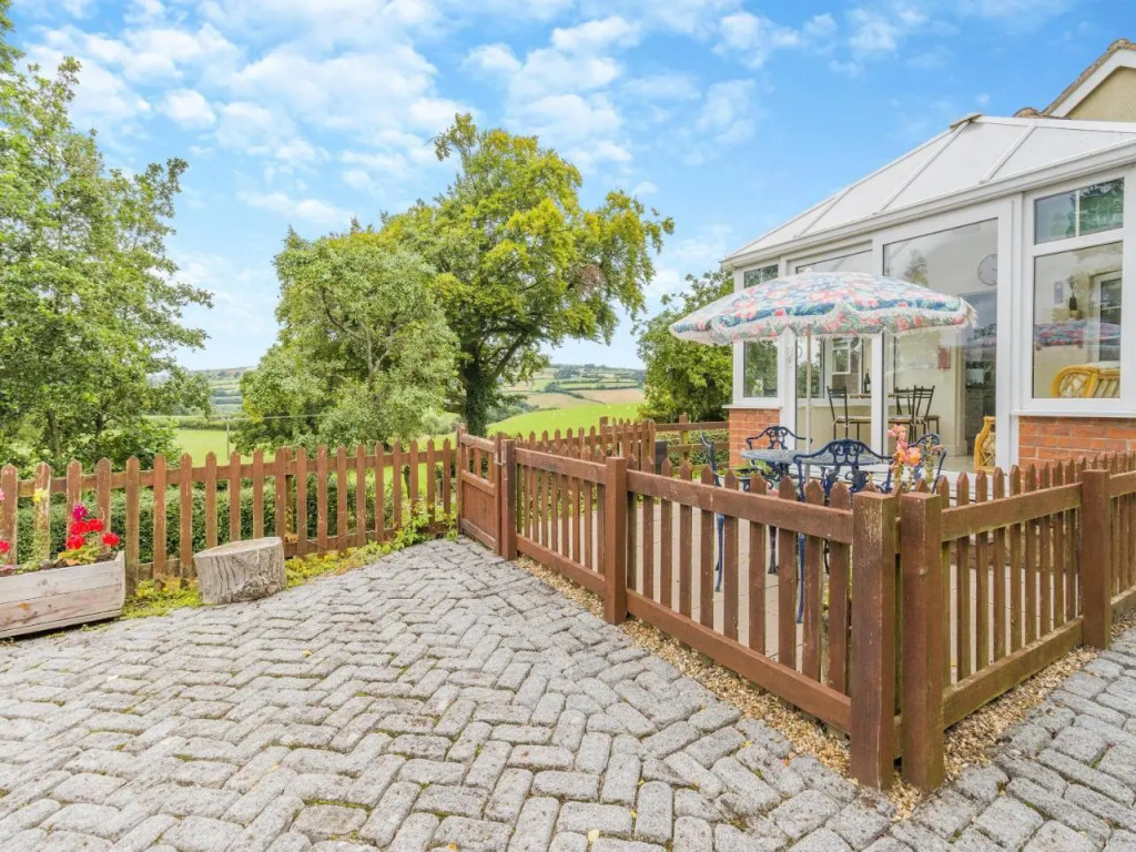 Mavis Cottage