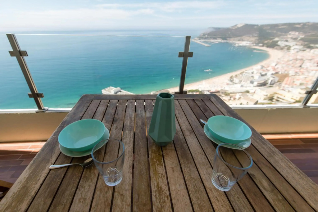 Turquoise Turtle Apartment - with seaview and A/C