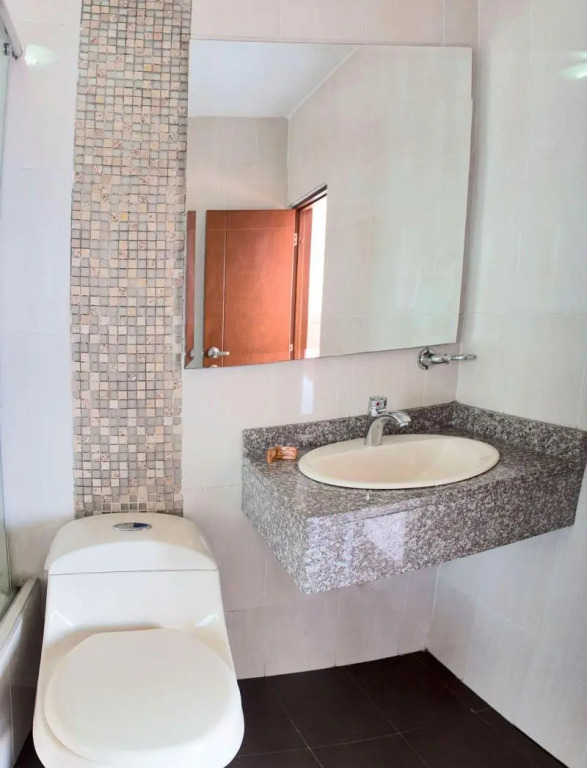 Hotel Dorado Gold