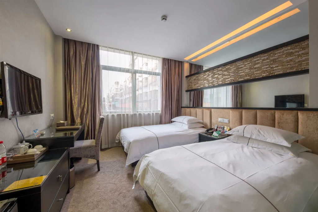 Lvgu Hotel Yiwu