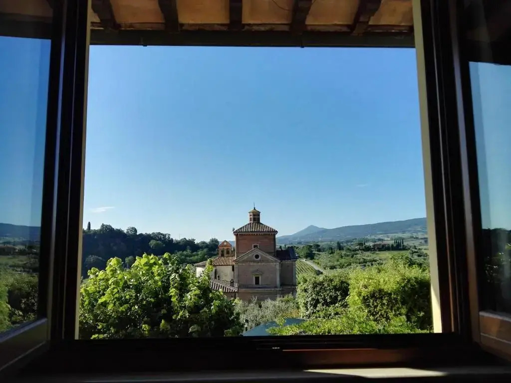 Madonna della Rosa