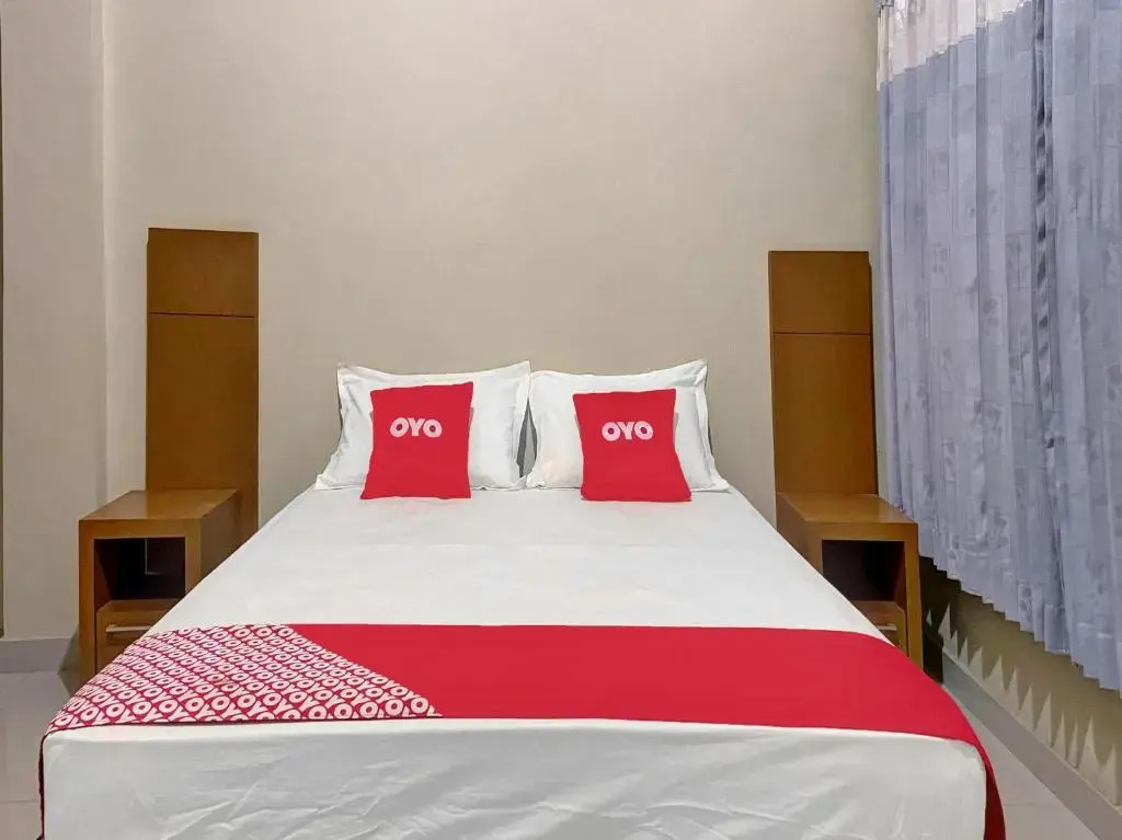 OYO 92065 Kos Flobamor
