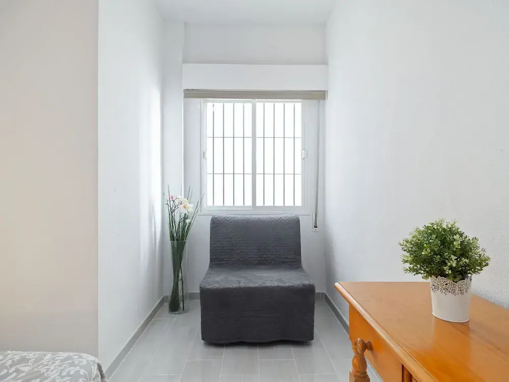 Modern Apartment in Sevilla With Garden