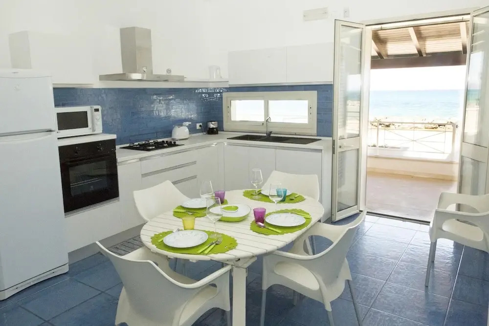 Apartment With 4 Bedrooms in Piano di Trappeto, With Wonderful sea Vie