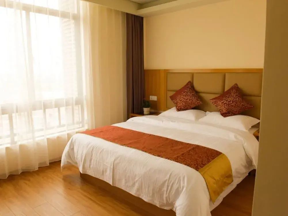 GreenTree AnHui Wuhu Sanshan Development District Express Hotel