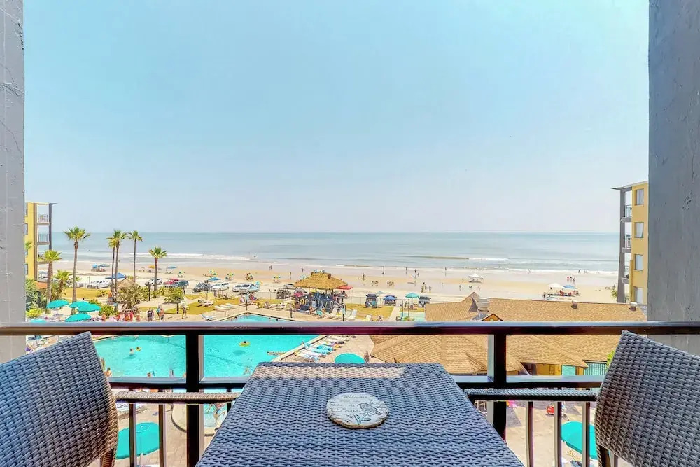 Hawaiian Inn 422
