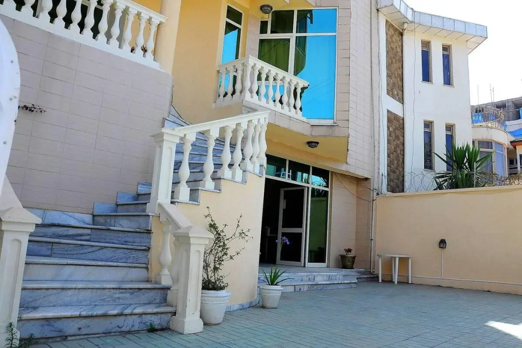 Grand Guest House