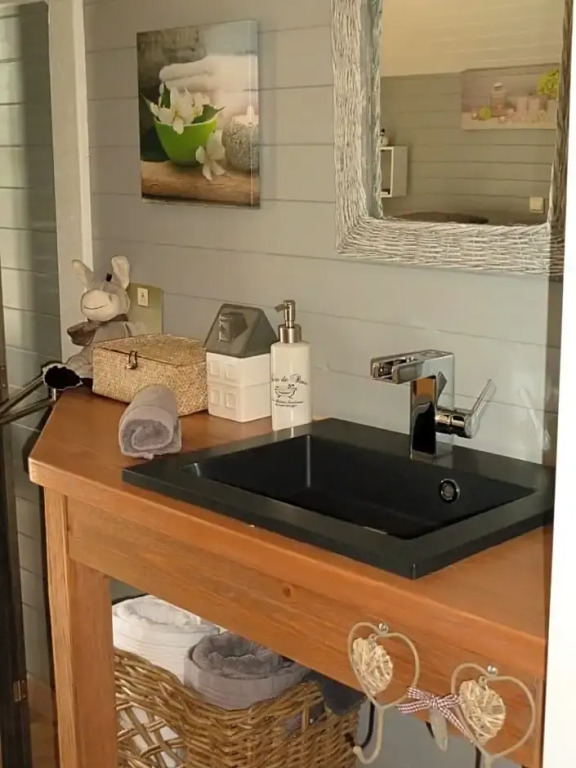 Entre monts et collines B&B et spa en option