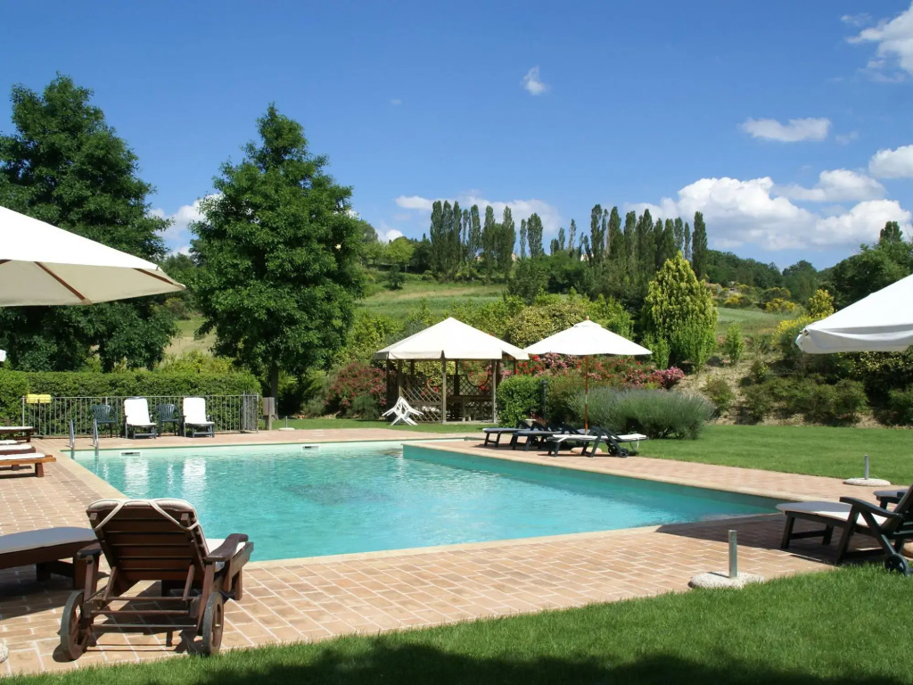 Spacious Holiday Home in Montone