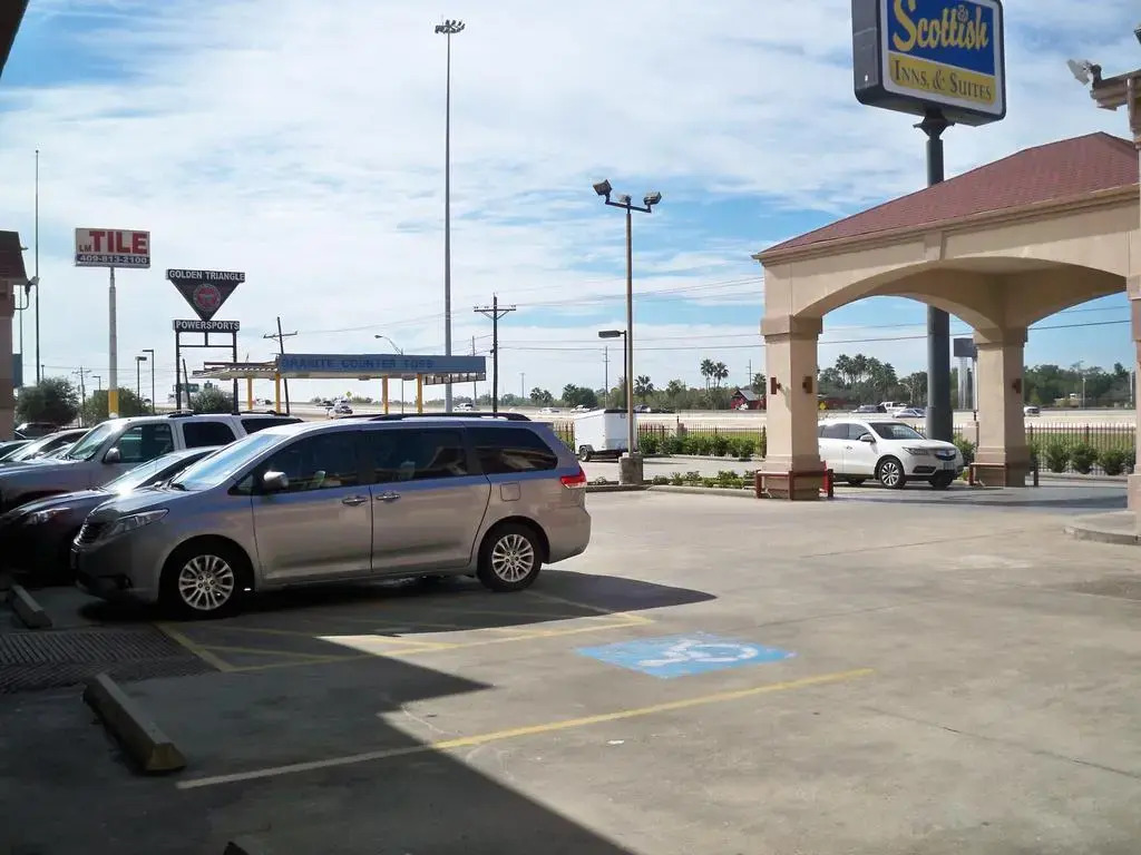 Scottish Inn and Suites Beaumont