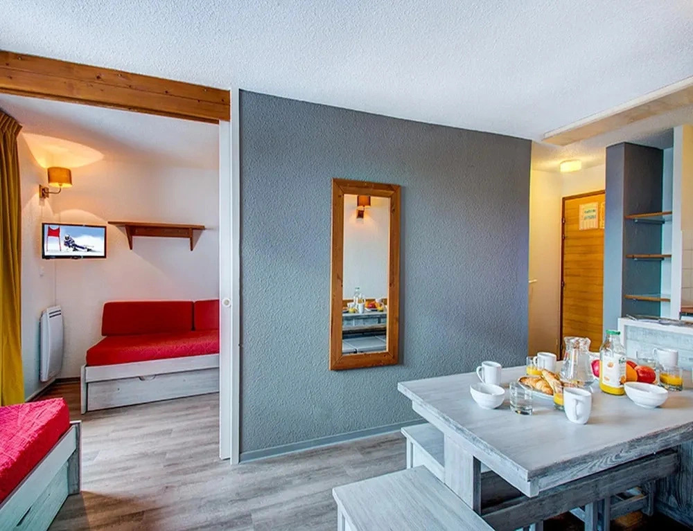 Spacious Ski Apartment for Six