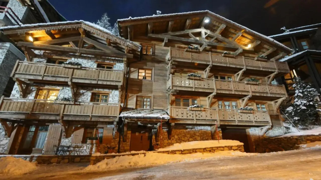 Chalet exclusif 12 pers. skis aux pieds 70041