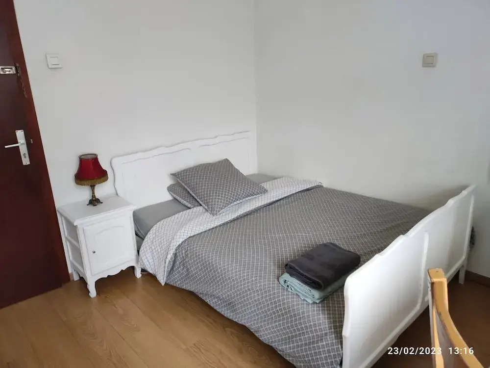 Room in Guest Room - Private Room C In Brussels